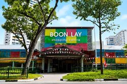 Boon Lay Shopping Centre (D22), Retail #602216301